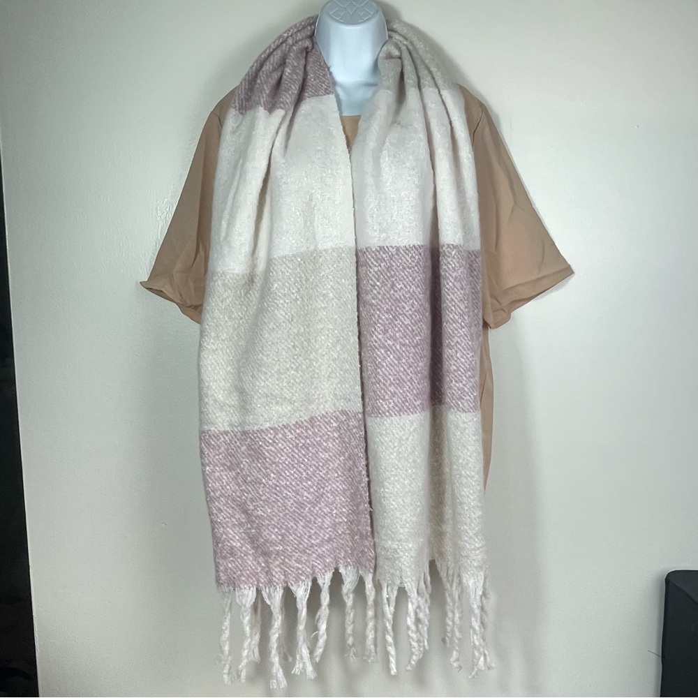 Gentle Fawn Huntington color block scarf in pink and cream tones - Picture 6 of 6